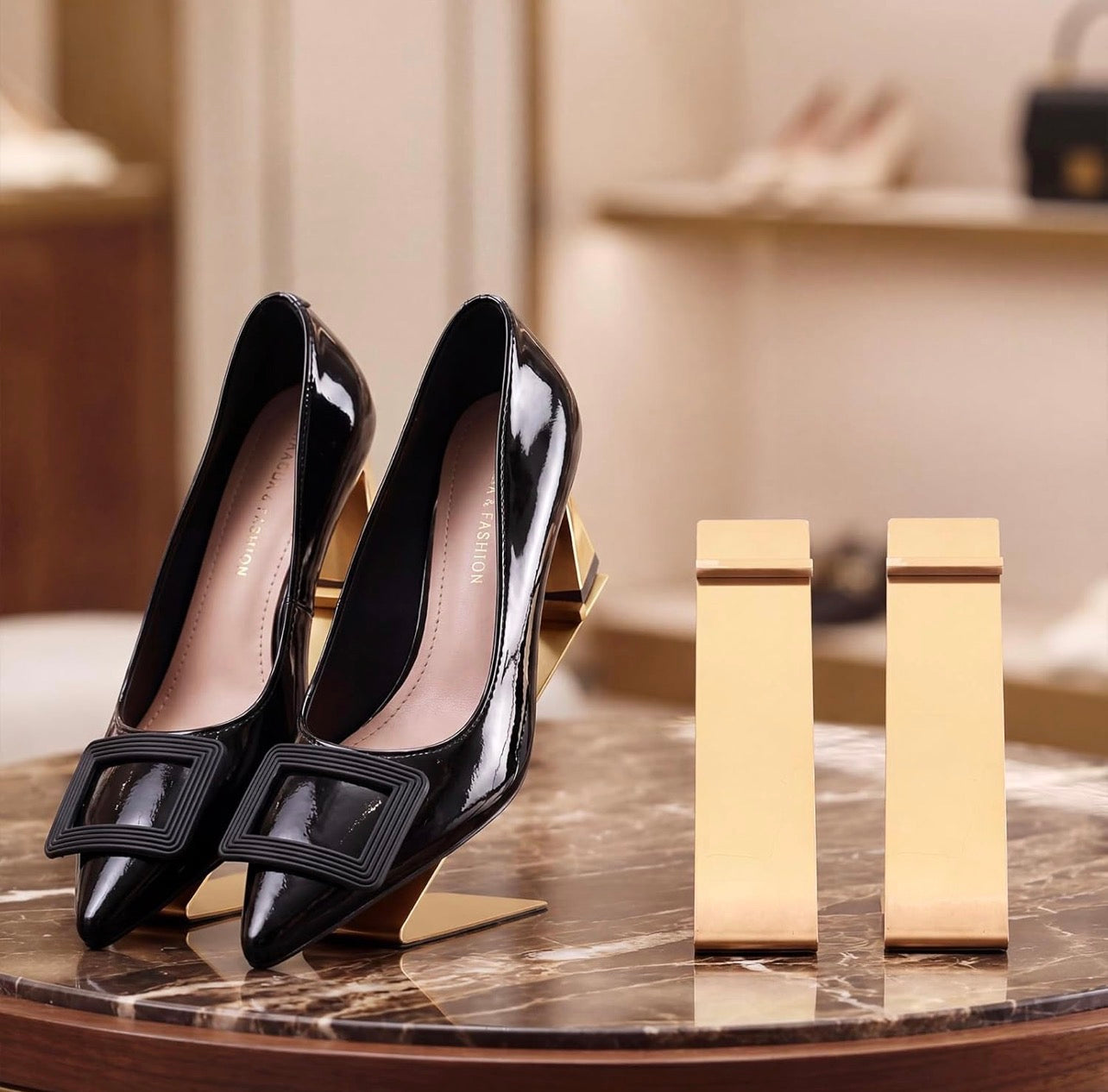 2 piece Shoe Display Stand (Gold)